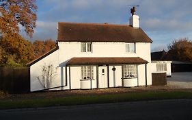 Rose Cottage Bed & Breakfast